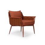CLARA LOUNGE